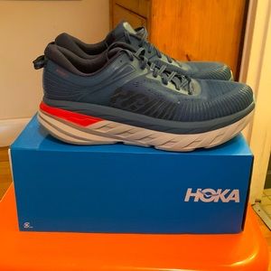 Hoka One One Bondi 7